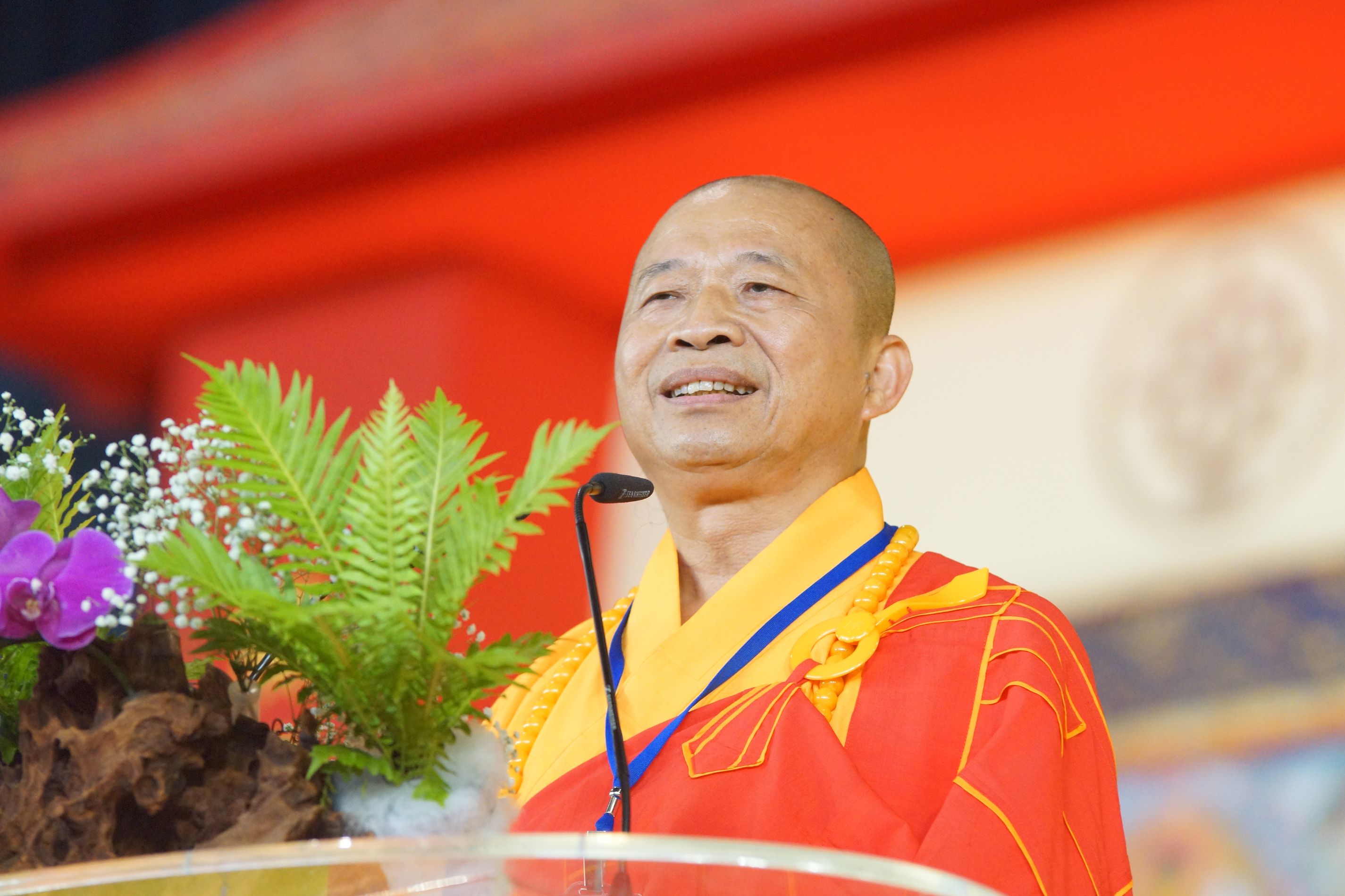 臺灣省佛教會理事長如本長老